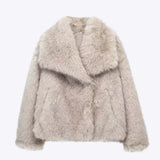 Luxurious soft-touch women's fur coat